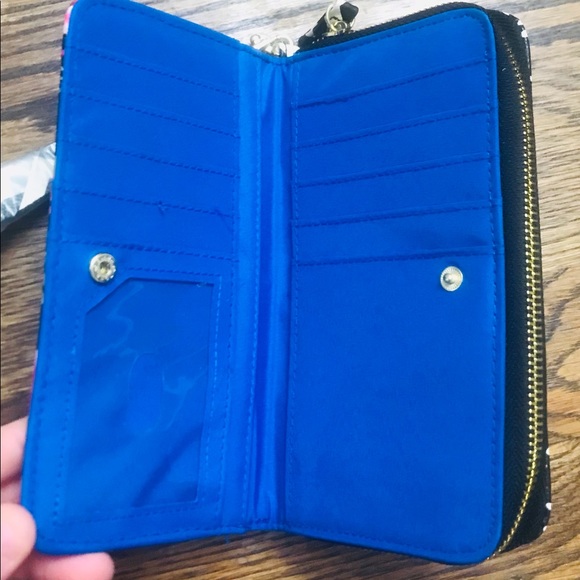 Brand New Mix/Match Wallet - Picture 4 of 4